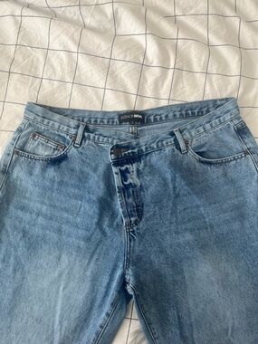 Fashion Nova Blue Wash Straight Leg Jeans